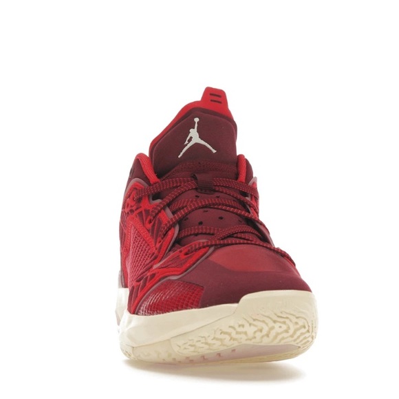 Limited Edition Jordan 37 Low Lift Up (Women’s) size 9.5 - Picture 3 of 10